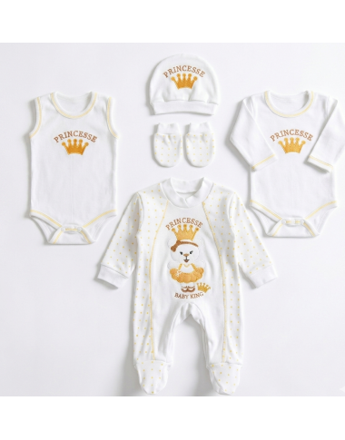 Sortie de clinique bébé princesse blanc en Tunisie : idées et inspirations élégantes