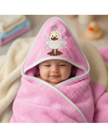 Sortie de bain bébé à capuche rose en Tunisie – Douce et absorbante